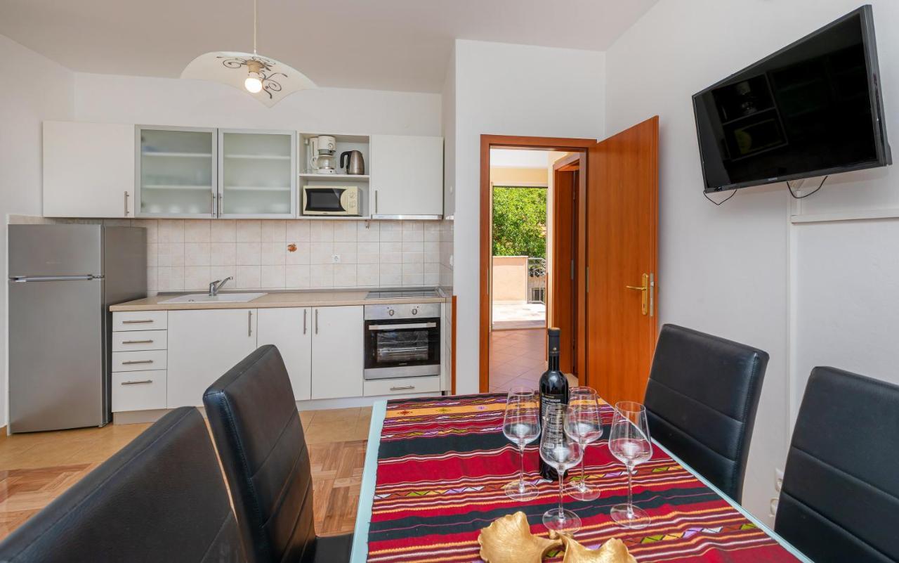 Apartments Bralovic Orasac Eksteriør bilde